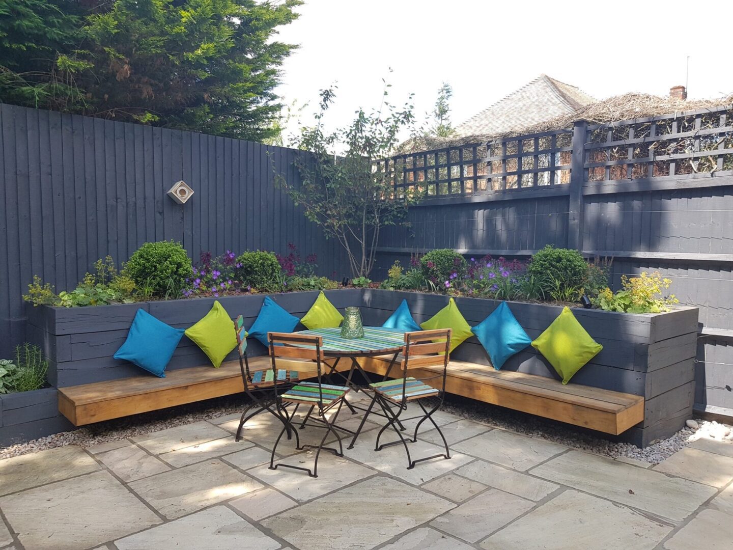 Seating area - bench Seating area