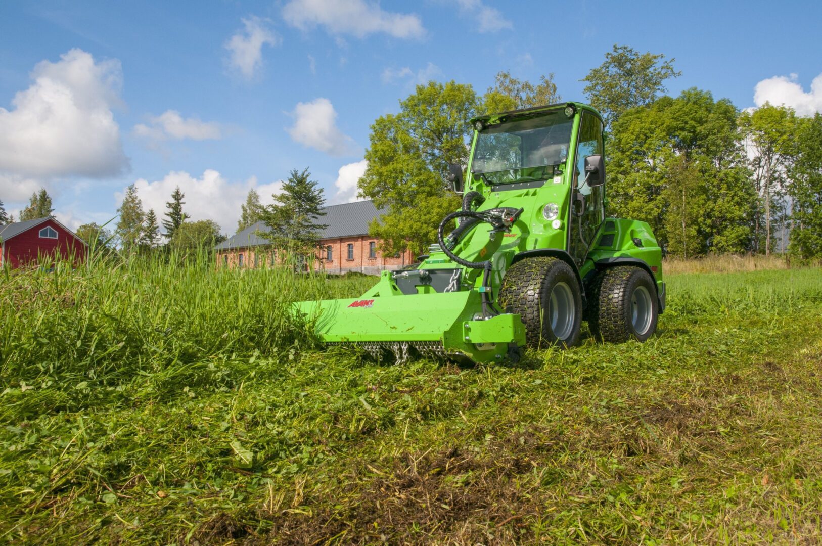 Avant-loader-A36015-Flail-mower-1500-attachment-for-mini-loader-2-scaled Avant-loader-A36015-Flail-mower-1500-attachment-for-mini-loader-2-scaled