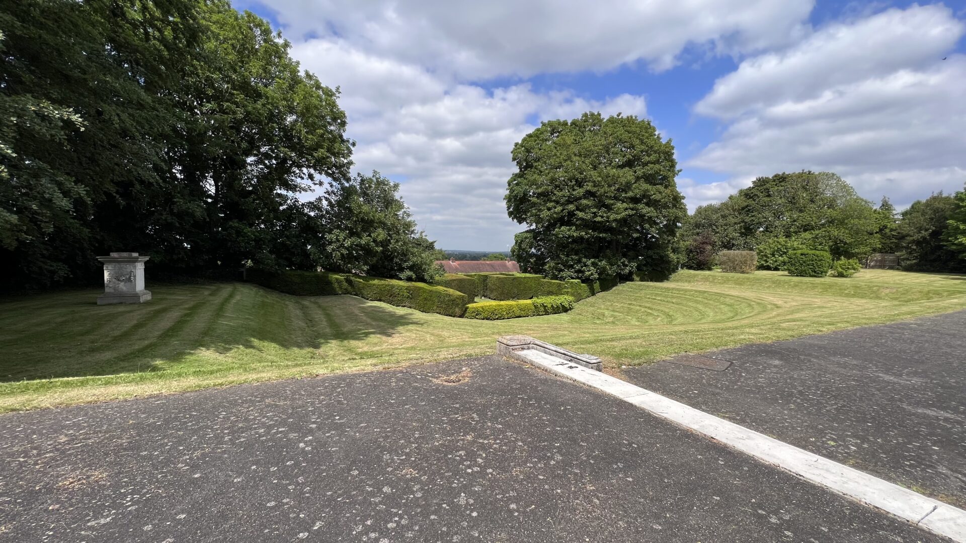 Large grounds mowing Esher