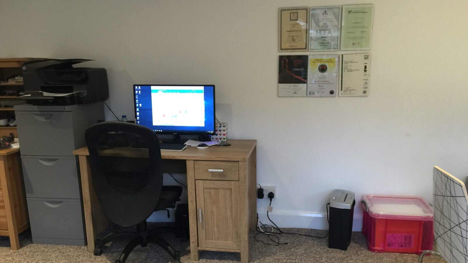 Office Ayegardening