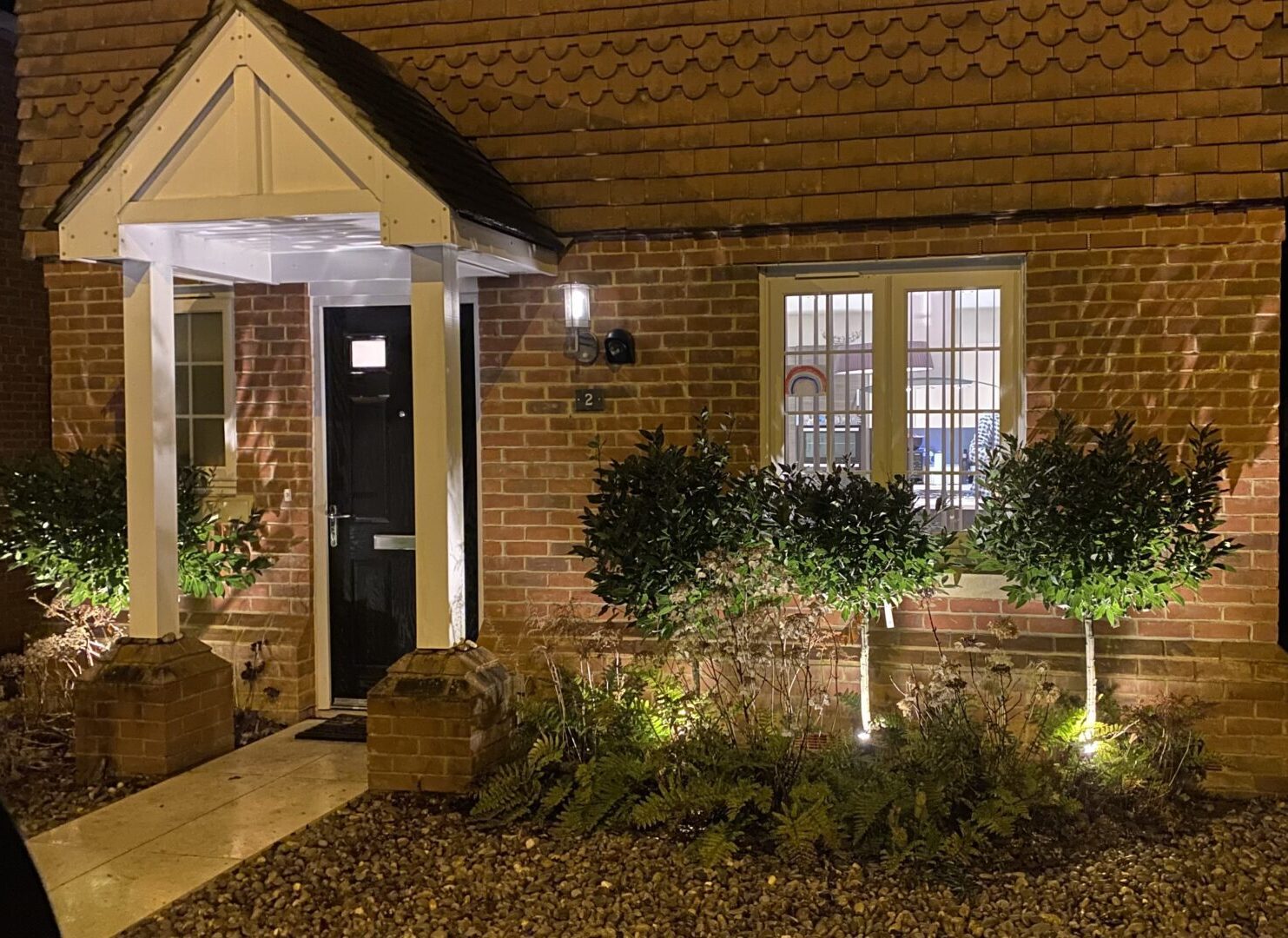 Small front garden lighting Small front garden lighting