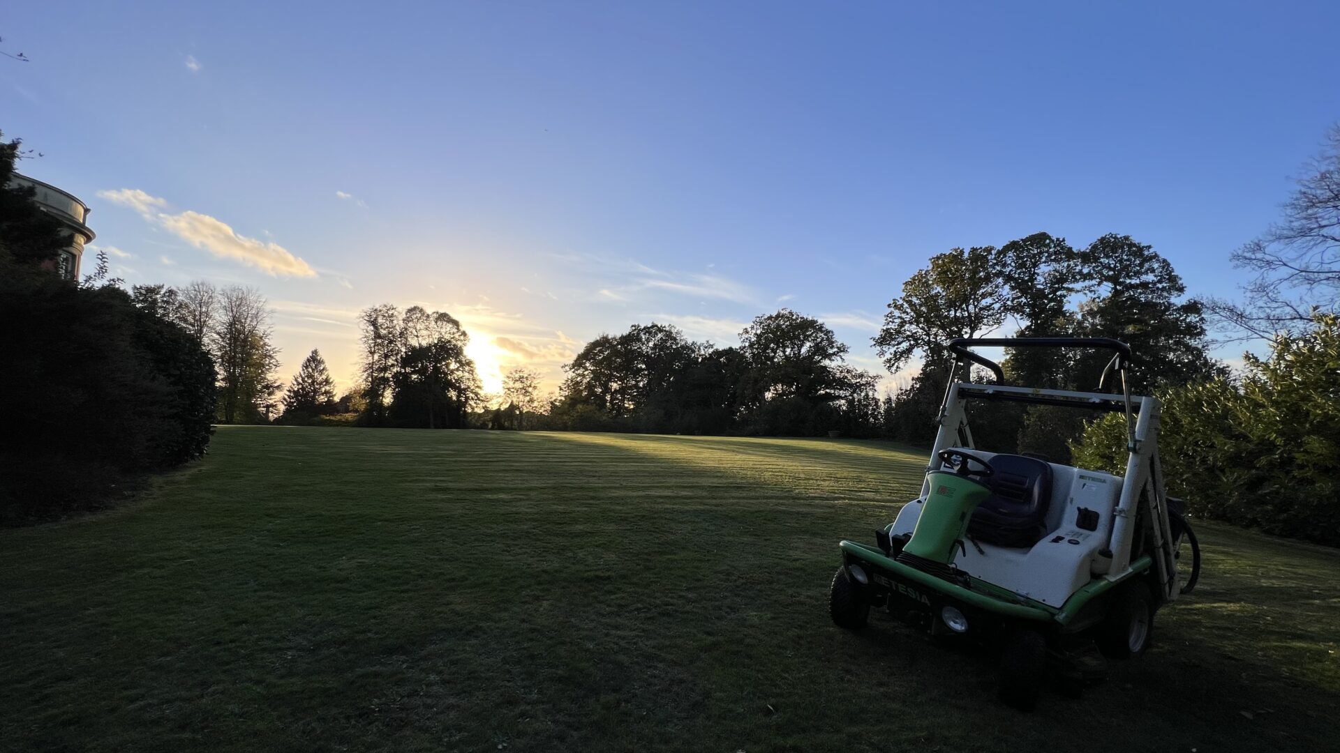 Large grounds mowing Esher