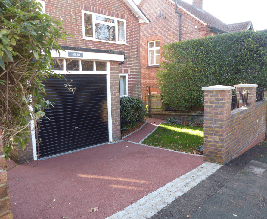 Dorking resin bound installer Resin bound driveway in Dorking