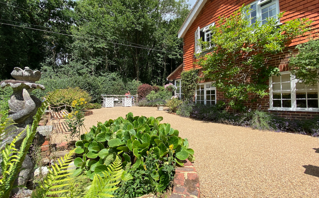 Finished resin driveway