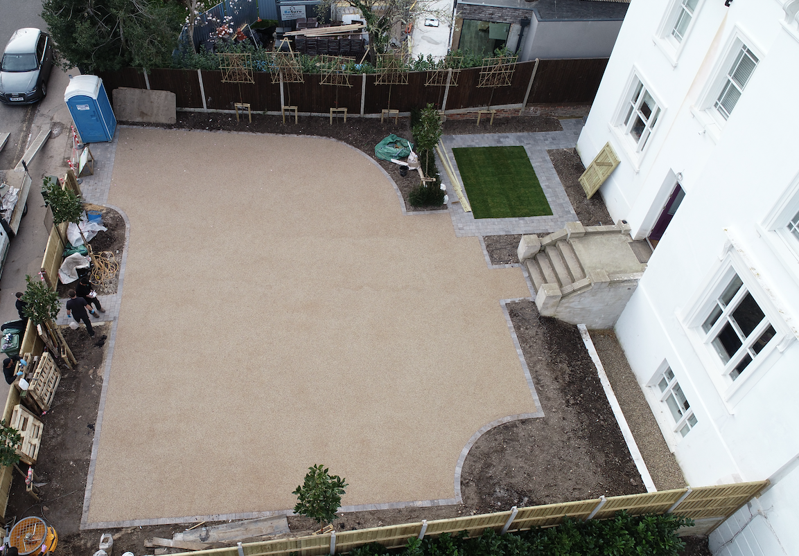RESIN BOUND SURFACING | RESIN BOUND INSTALLER