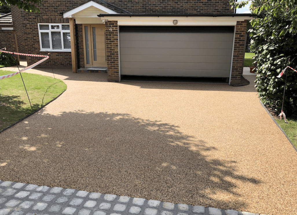 Resin bound driveway in Ashtead Ashtead resin bound driveway