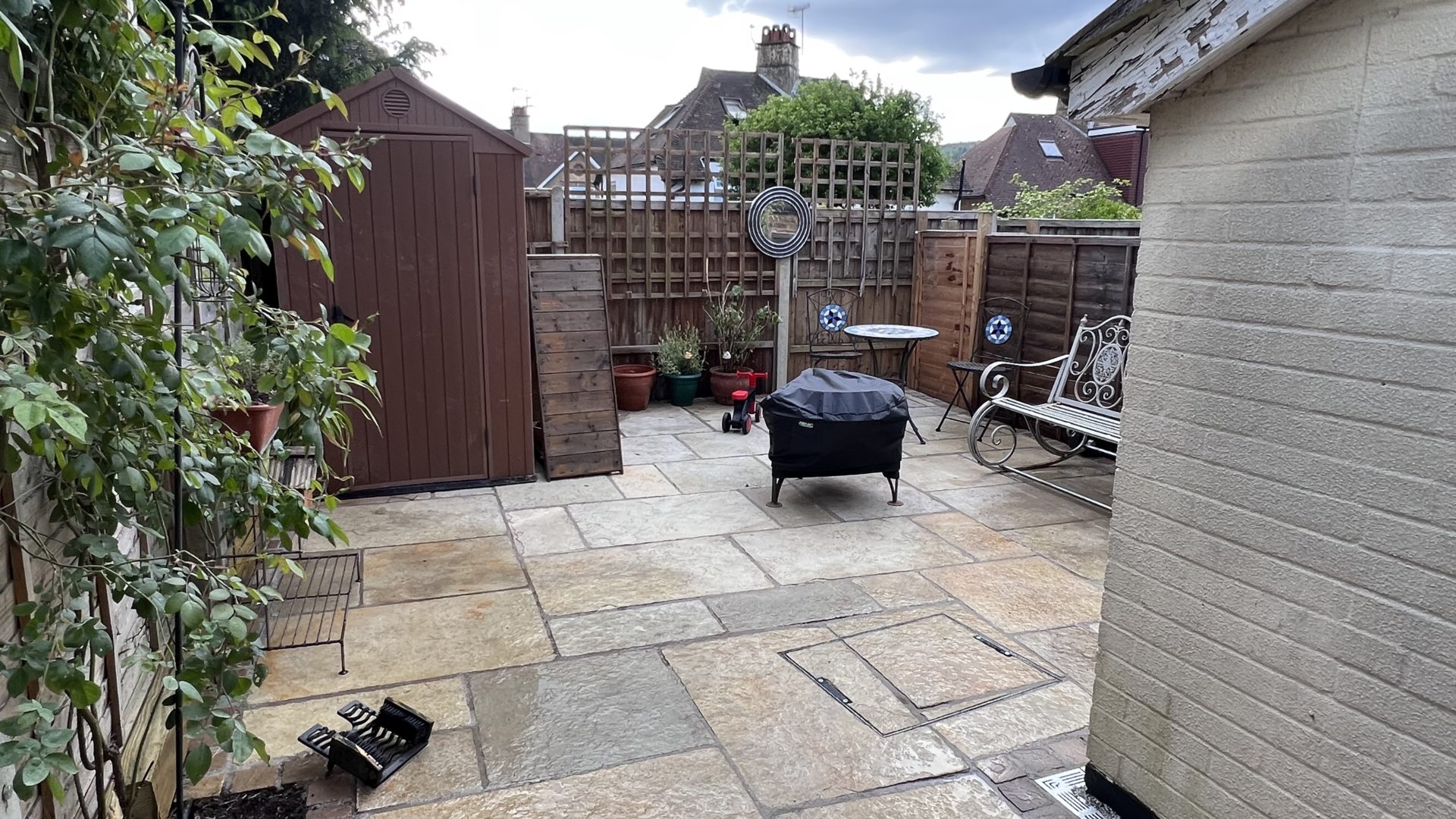 antique-yellow-limestone Antique yellow limestone paving